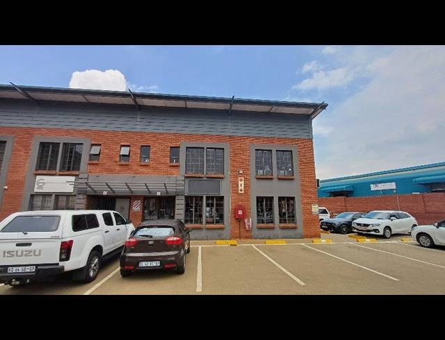 INDUSTRIAL PROPERTY TO RENT IN HENNOPSPARK